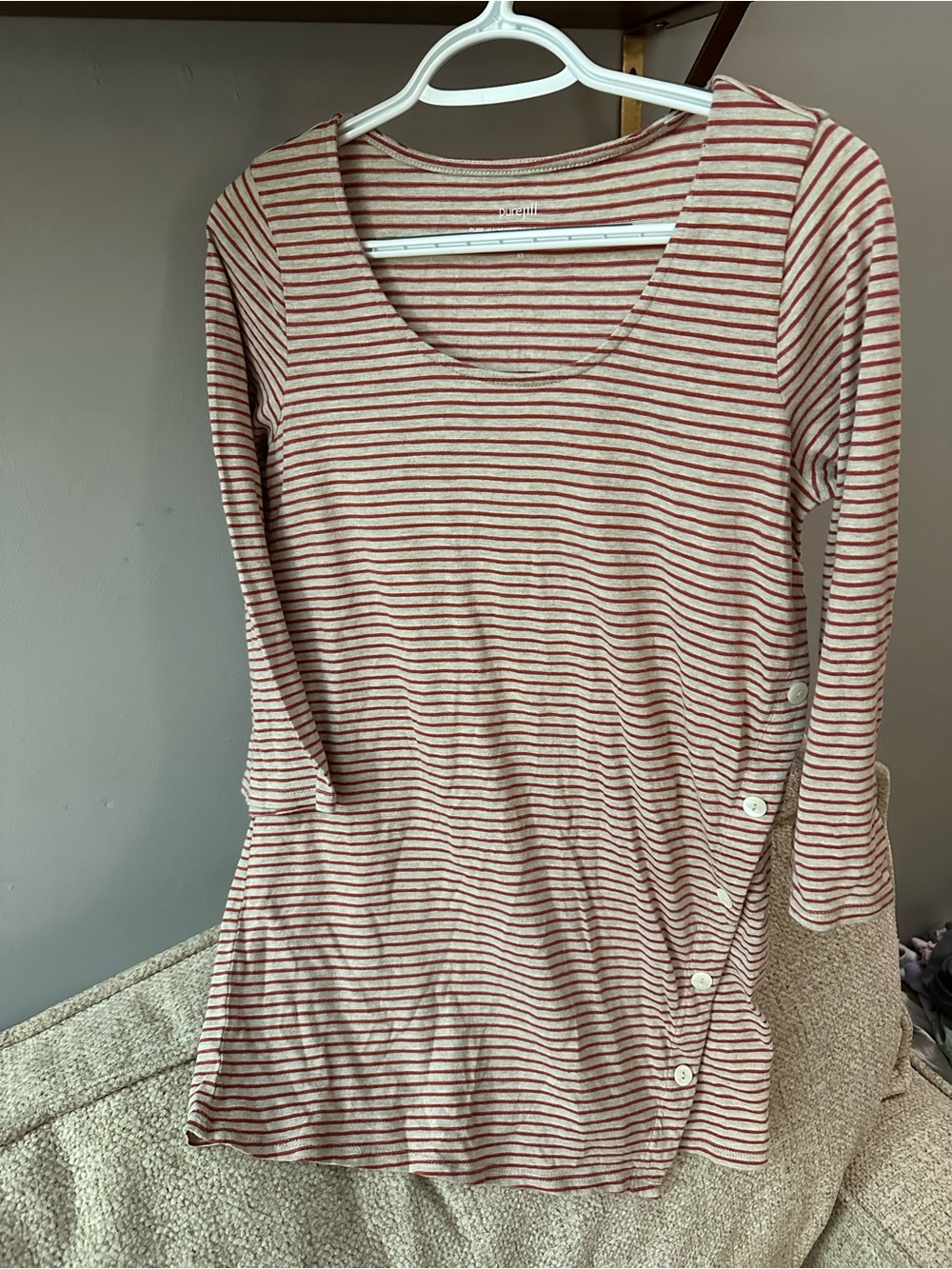 Women's Scoop Neck 3/4 Sleeve Top in Cream and Rust Stripe